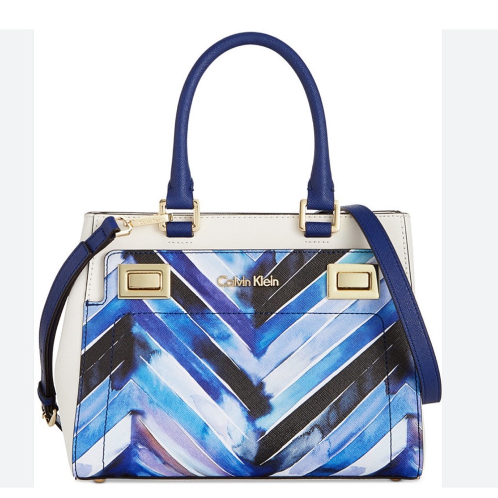 CALVIN KLEIN Crossbody satchel - White w/ blue Chevron  pattern & gold details. - Picture 2 of 16
